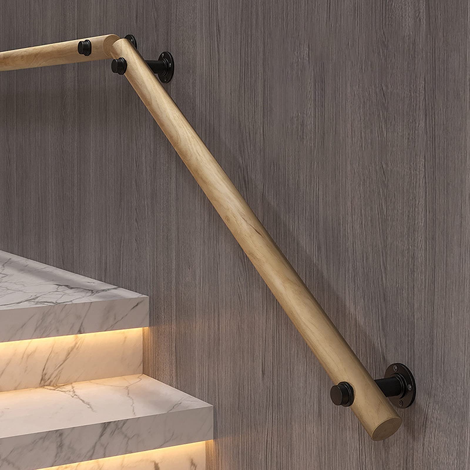 Mains courantes pour escaliers intérieurs design bois et métal noir