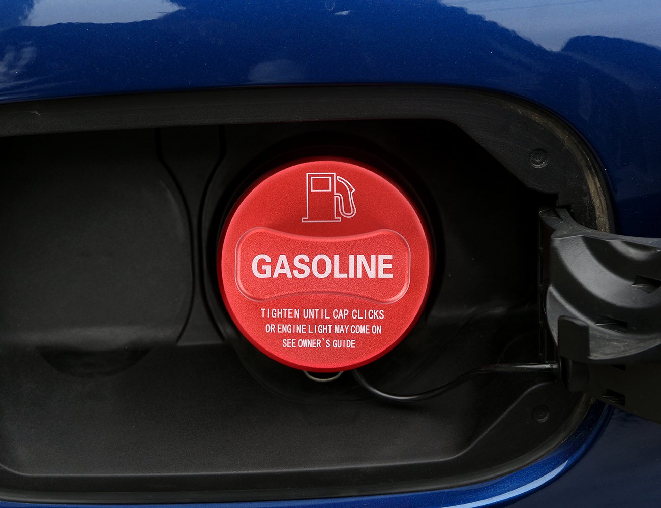 Cap de réservoir diesel Yiwang en alliage d'aluminium rouge
