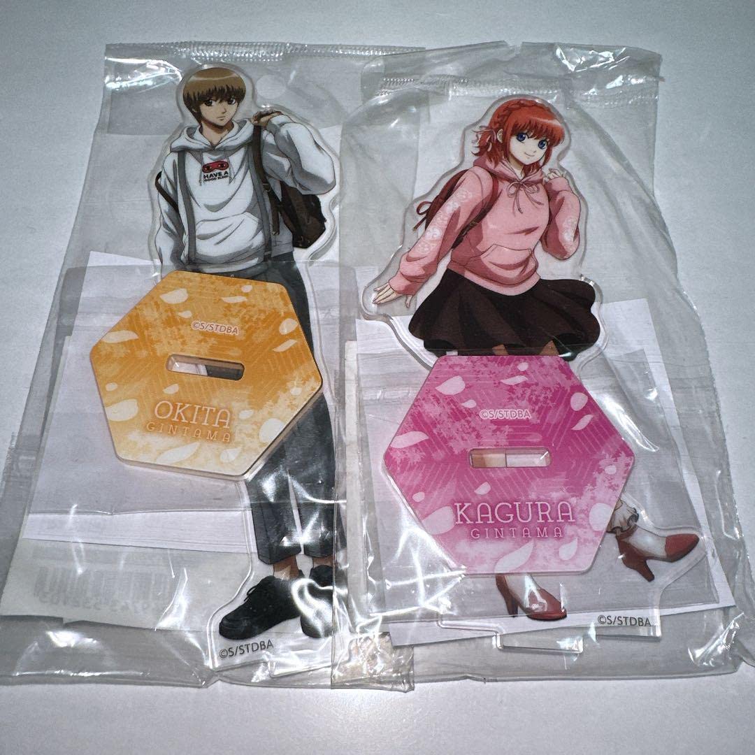 Amazon.co.jp: 銀魂 沖田 神楽 ダッシュストア アクリルスタンド : ホビー