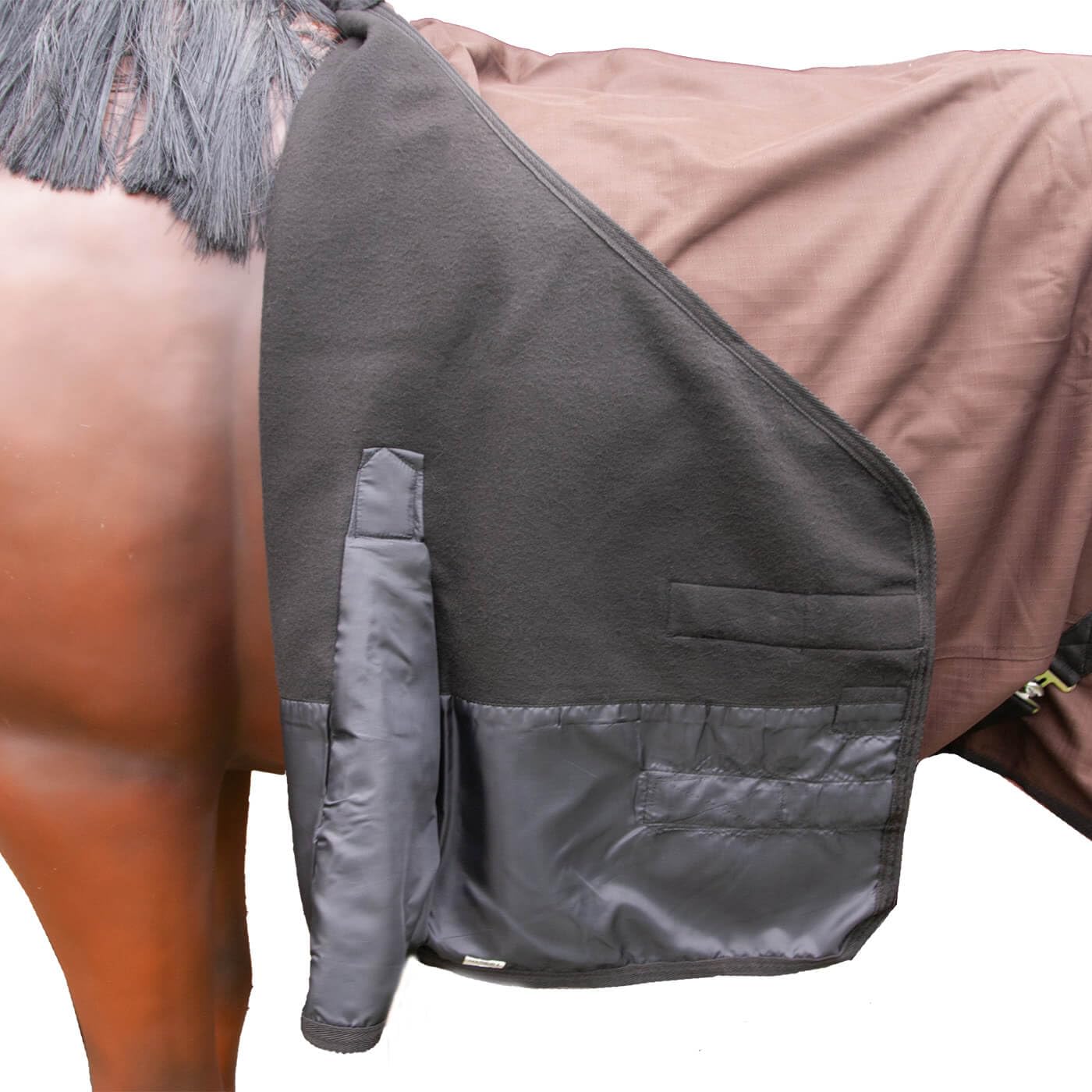 Brama-West 145 - Manta para lluvia (600 denier), diseño de caballo, con forro polar, color marrón