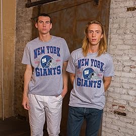 Junk Food Clothing x NFL - New York Giants - Team Helmet - Unisex Adult Short Sleeve Fan T-Shirt for Men and Women - Size X-Large