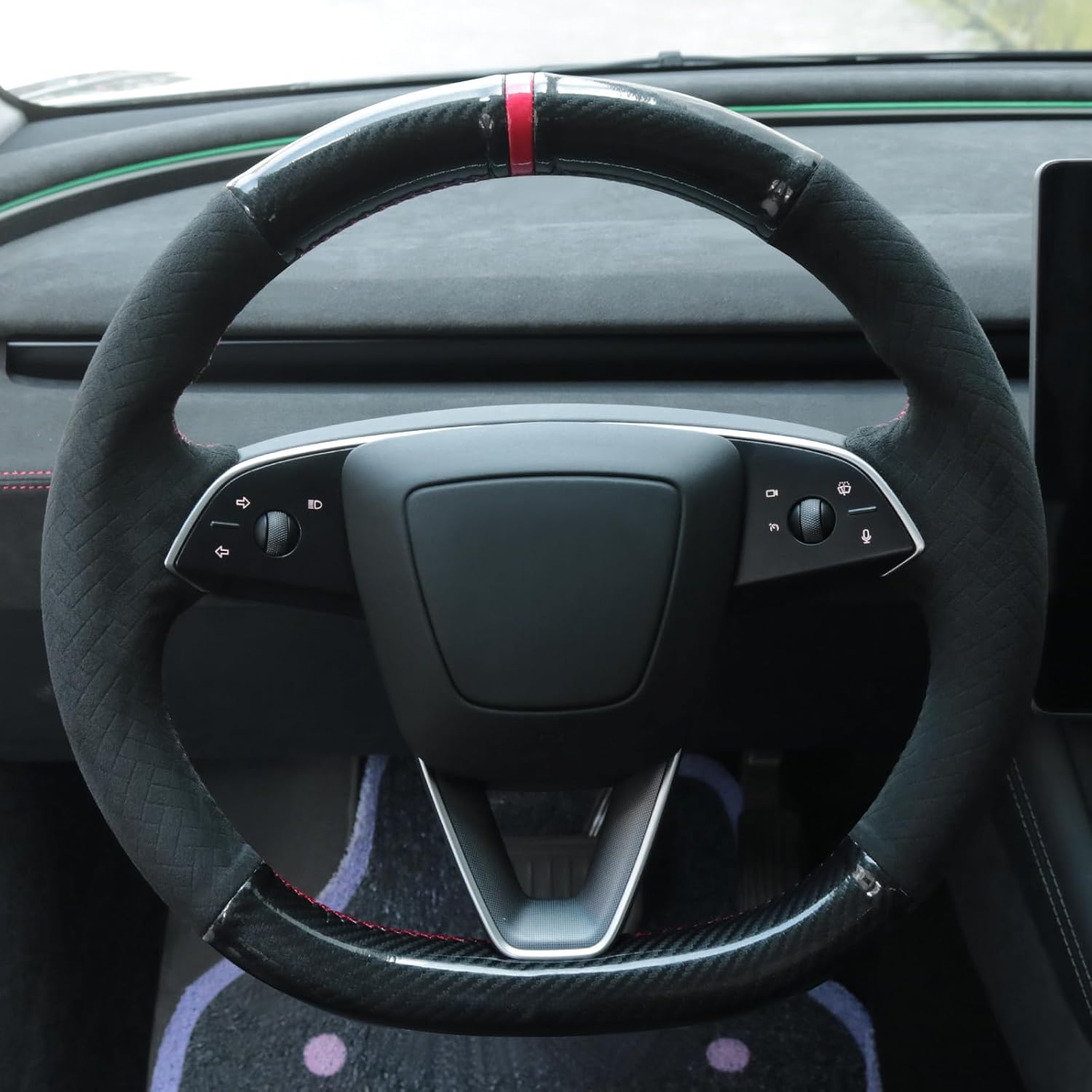 MEWANT Steering Wheel Cover for Tesla Model 3 Highland 2023-2025 / Tesla Model Y 2025 Hand-Stitched Carbon Fiber Suede Steering Wrap