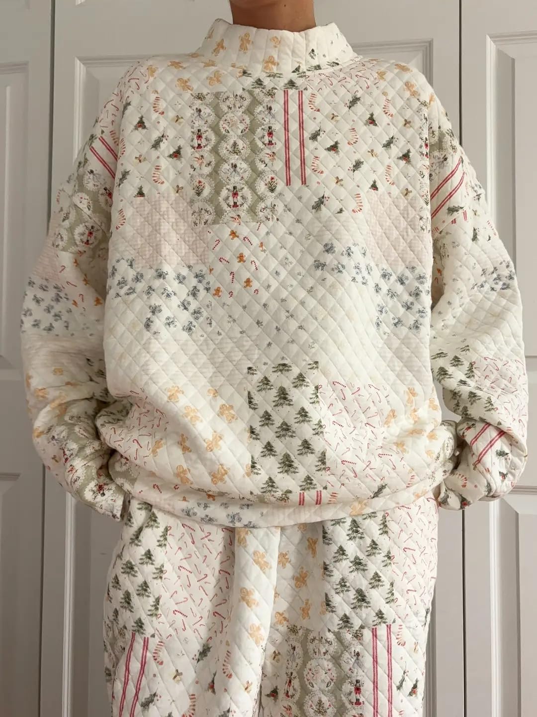 Giltpeak Christmas Holiday Quilted Mockneck Sweatshirt Set, Quilted Sweatshirt Gift for Casual Loungewear for Women Men