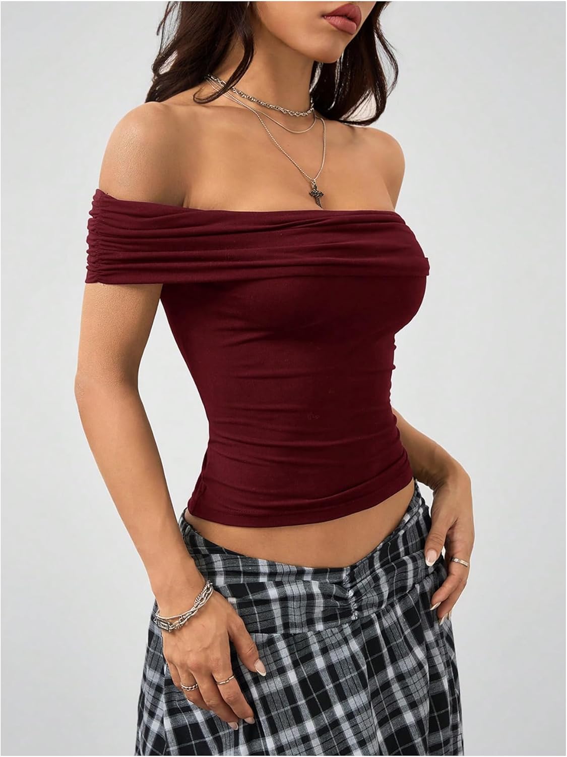 SOLY HUX Women's Off The Shoulder Top Y2k Slim Fitted Cropped Tees Vintage Party Concert Tshirts - Image 3