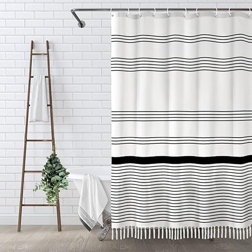 Awellife - Cortina de ducha bohemia y rústica para baño, cortina de ducha de lino natural a rayas con borlas (negro 1a, 72 pulgadas de largo x 36