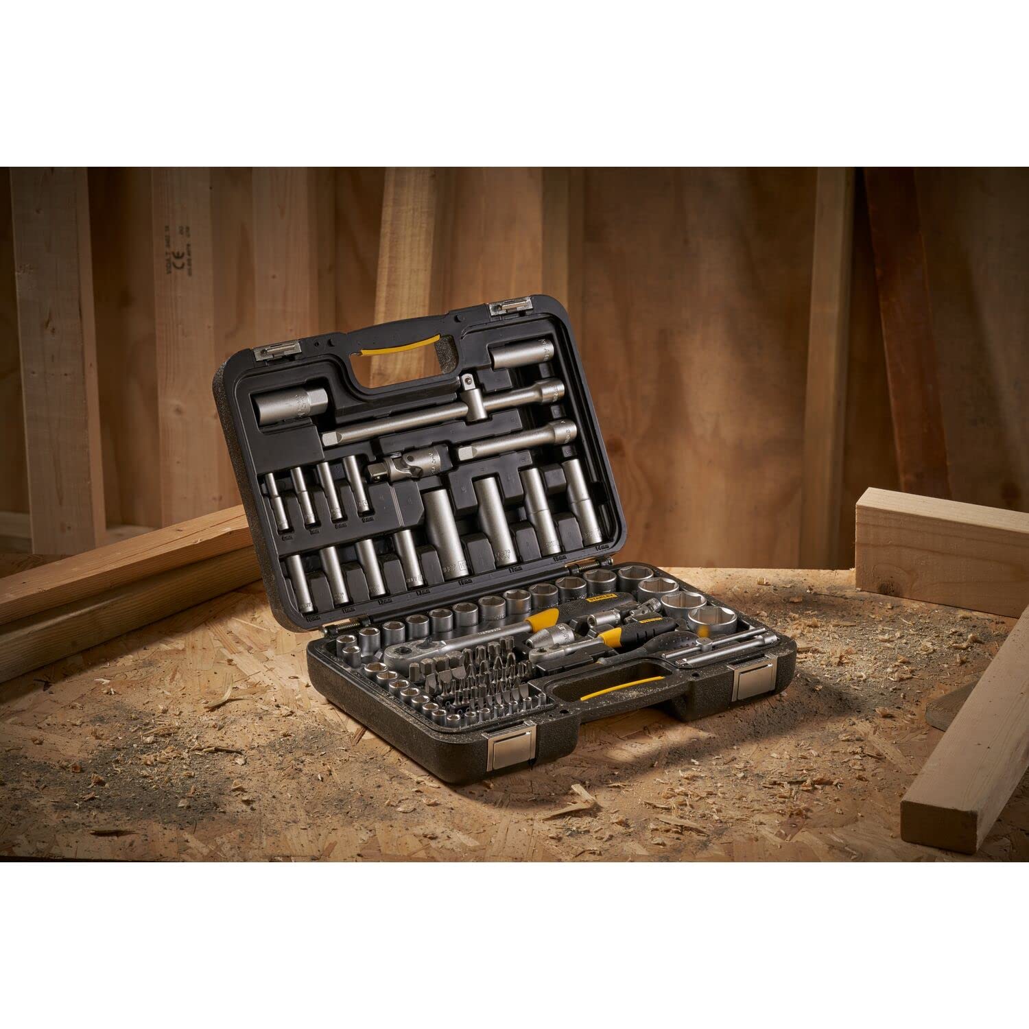 Stanley - Confezione di bussole - 1 Cricchetto 72 denti ¼" - 1 Cricchetto 72 denti ½" - 41 punte di avvitamento - SET DI 96 PZ - STMT17379-1