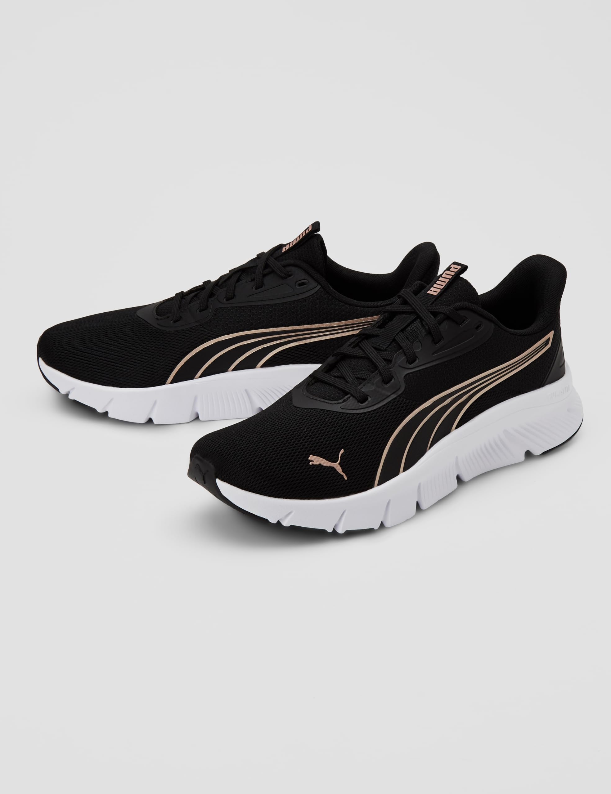 Puma FLEXFOCUS Lite - Tenis Modernos para Correr de Carretera Unisex, Negro, Blanco y Oro Rosa, Talla 10 de Reino Unido