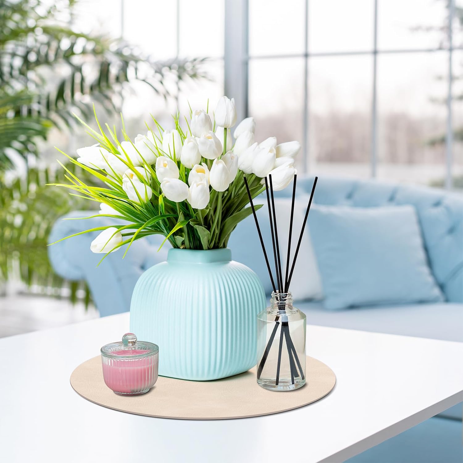 ADRIMER Placemats, Heat Resistant Round Placemats Set of 8 Washable, Waterproof Table Mats, Wipeable Faux Leather Place Mats for Kitchen, Dining Room, Beige