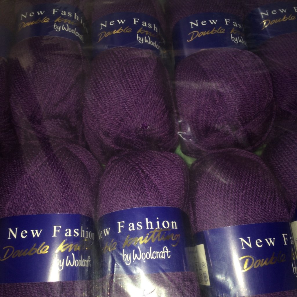 New Fashion 5 X 100G Aubergine 725 5 X 100G Woolcraft Dk Double Knitting Wool, Yarn (5 X 100G Aubergine 725)