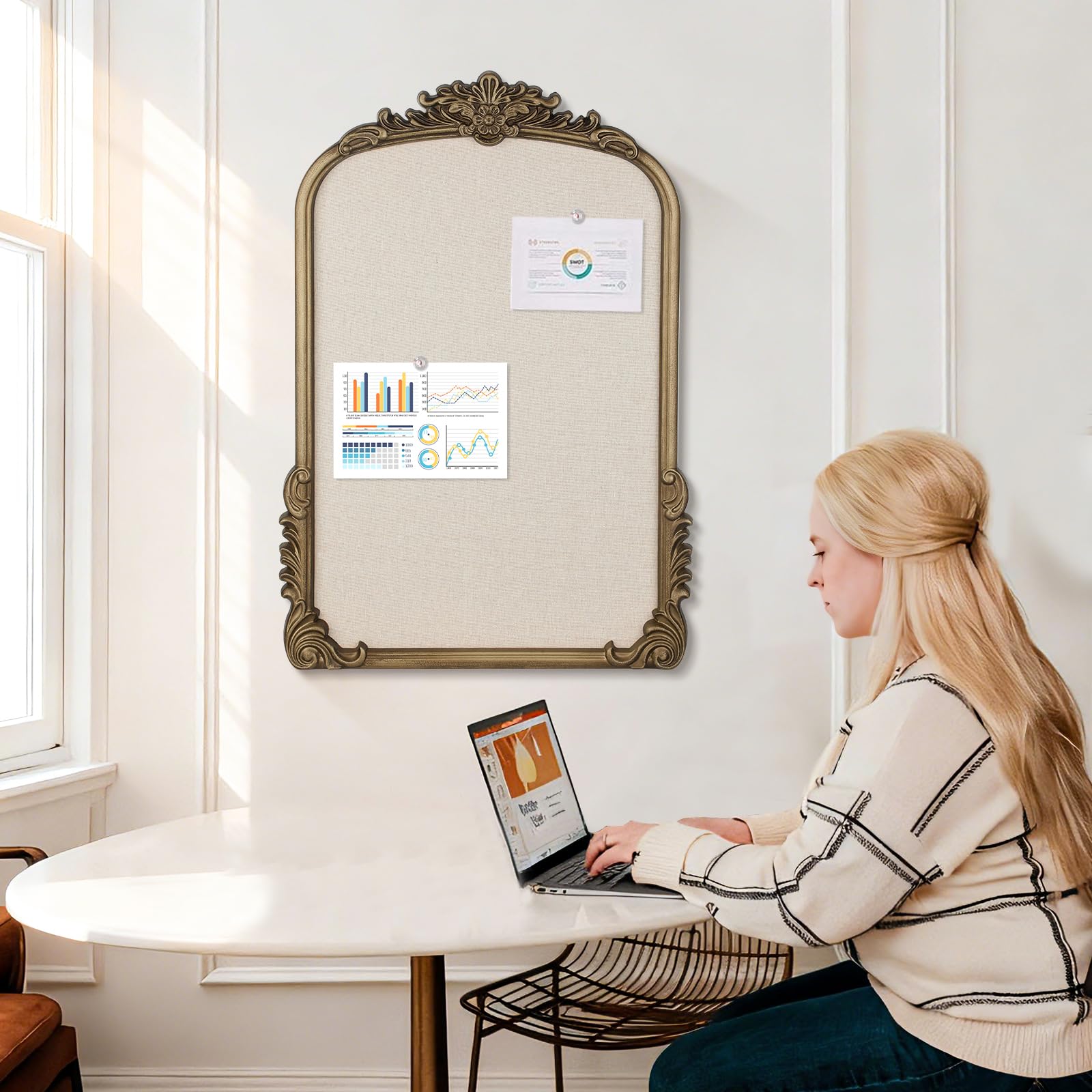 Pinnwand aus Stoff, 48,3 x 68,6 cm, Vintage-Pinnwand mit goldenem Rahmen, kunstvolle große Pinnwand für Wanddekoration, Heimbüro, Klassenzimmer, Studio, Schlafzimmer zum Präsentieren von Fotos
