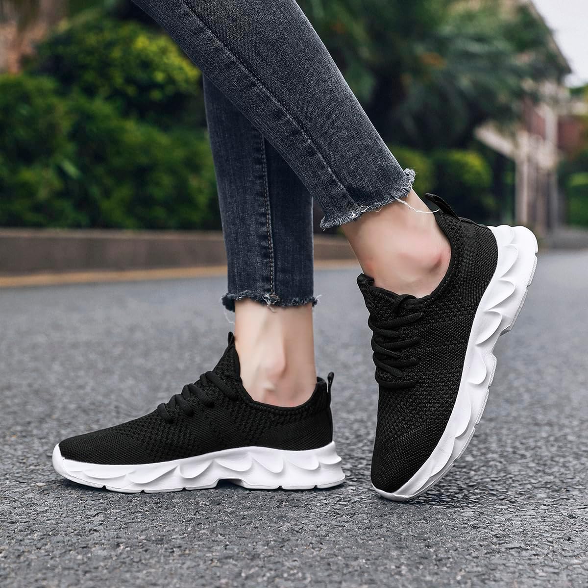 DLWKIPV Mens Running Shoes Sneakers Tennis Non Slip Walking Gym Workout Athletic Slip On Casual Lightweight Breathable Mesh Fashion