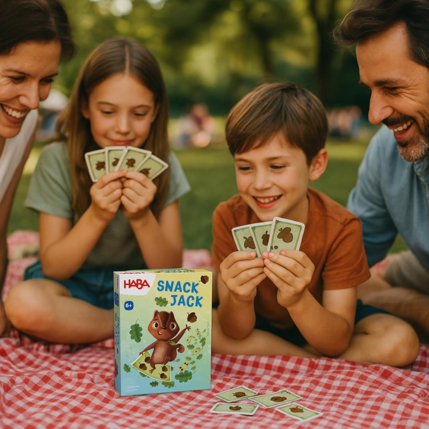 HABA Snack die Nuss! - Funny Card Game for Children from 6 Years - Tactical Skill Required - Ideal for Quick Fun - 2012820001