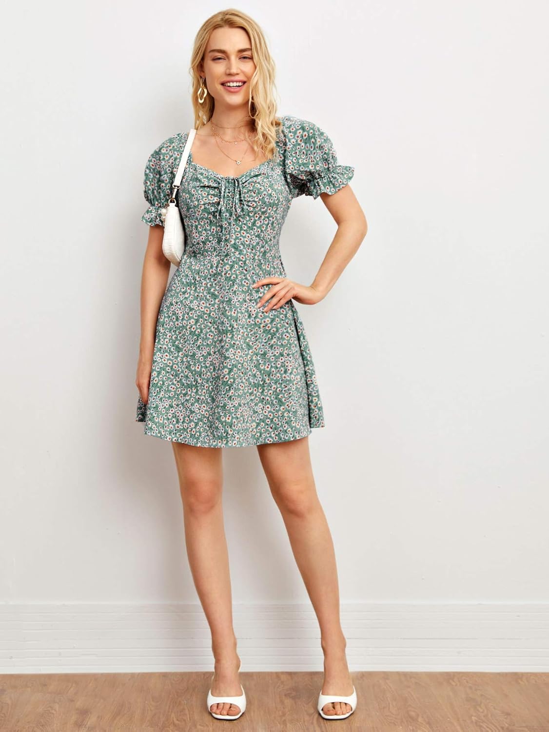 Verdusa Women's Milkmaid Dresses Floral Puff Short Sleeve Ruched A Line V Neck Ruffle Mini Short Dress - Image 5