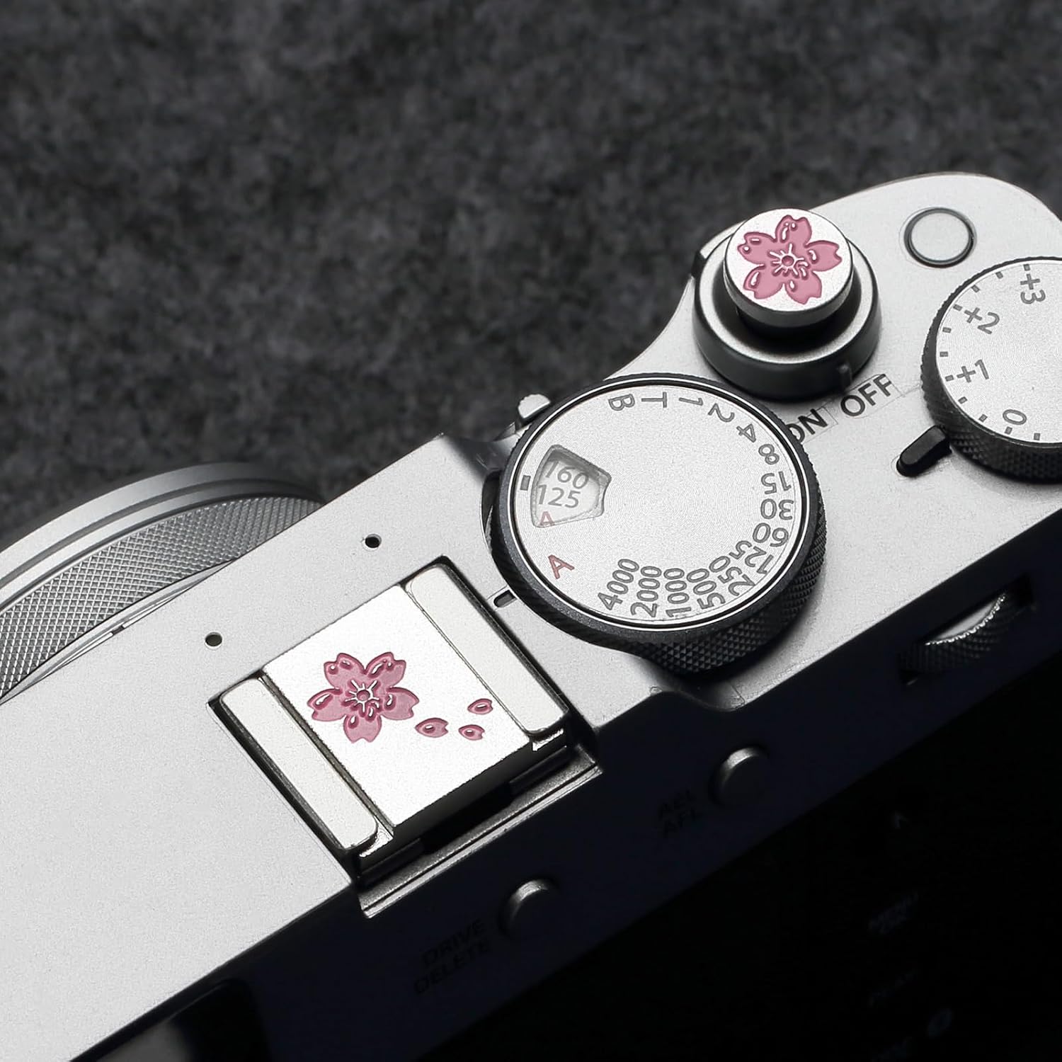 Camera Cherry Blossom Metal Hot Shoe Cover Shutter Button for Fujifilm X100VI X-E3 X-E5 X-T5 X-T30III for Nikon for Leica (Set)