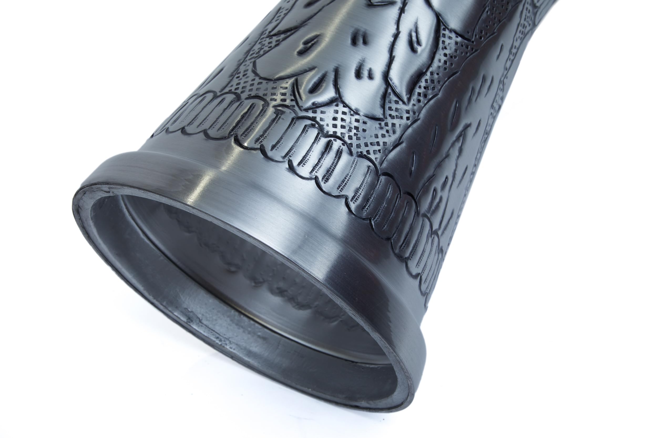 Darbuka Doumbek arabe gravé à la main, son riche, étui souple et clé d'accordage incluses