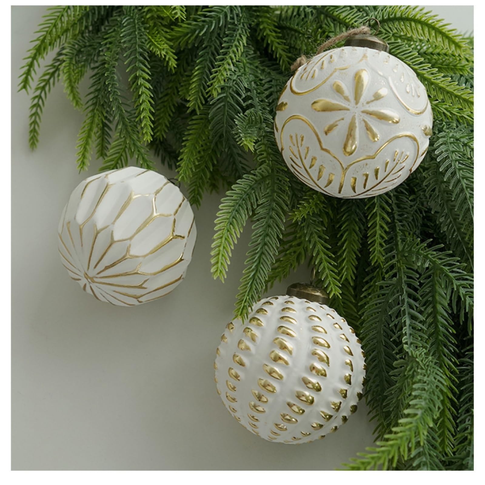 Boule de Noël, Ornement, 12 Boules Décoratives en Plastique for Décoration De Noël, 8 Cm Décoration pour Sapin(White)