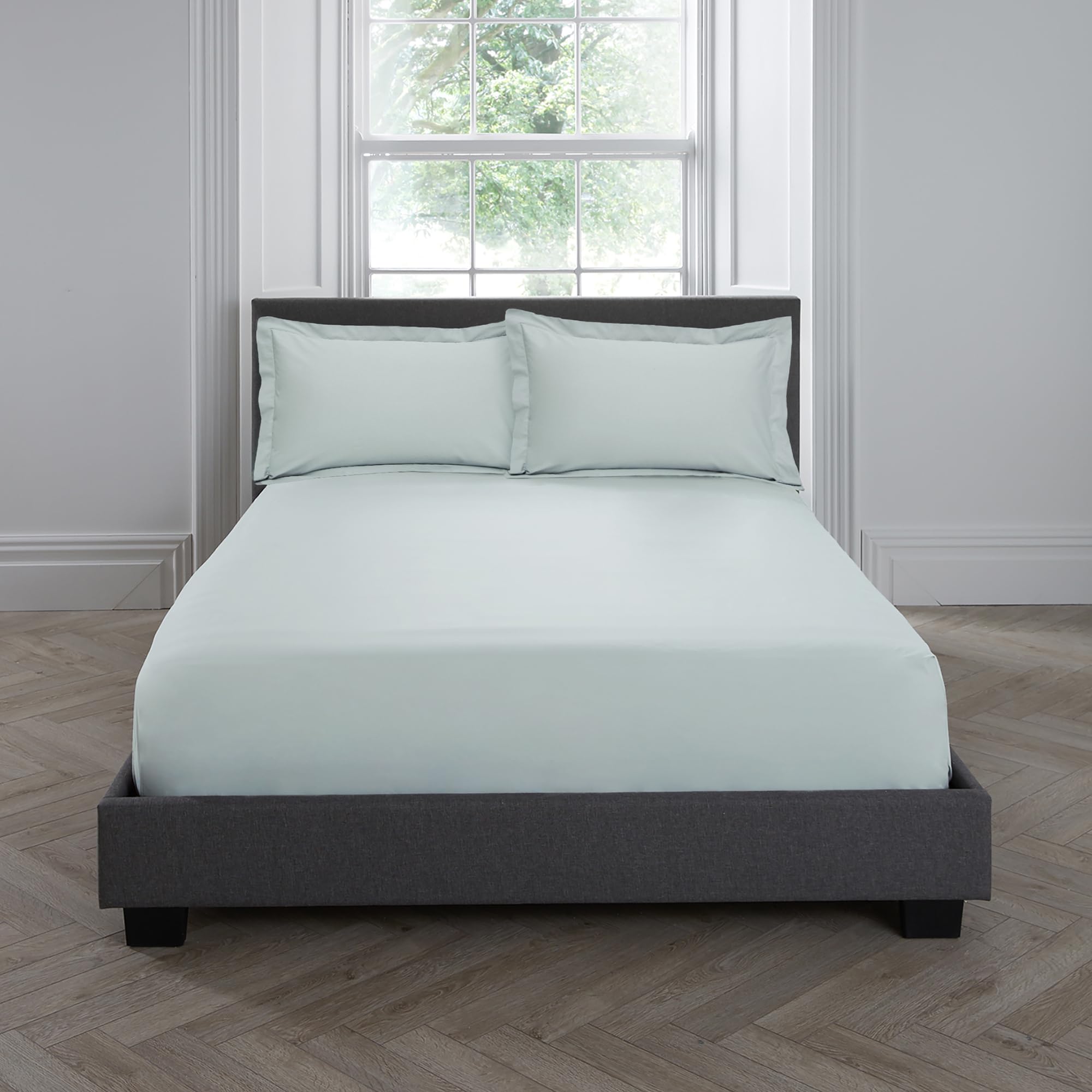 Serene - Zwykłe barwione - łatwe w pielęgnacji prześcieradło z gumką 32 cm - łóżko super king size w kolorze zielonym