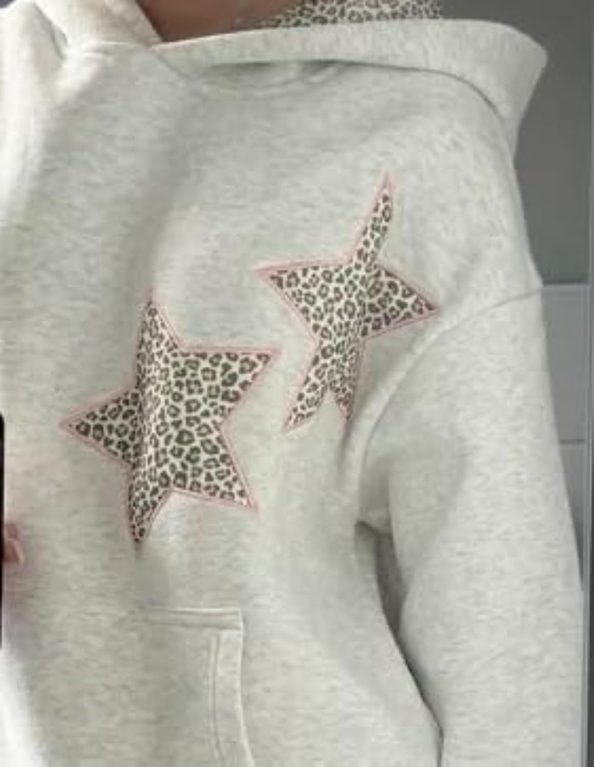 Y2K Hoodies Leopard Print Star Hoodie Graphic Hooded Pullover Sweatshirt Streetwear 2026 Trendy Tops Outfits