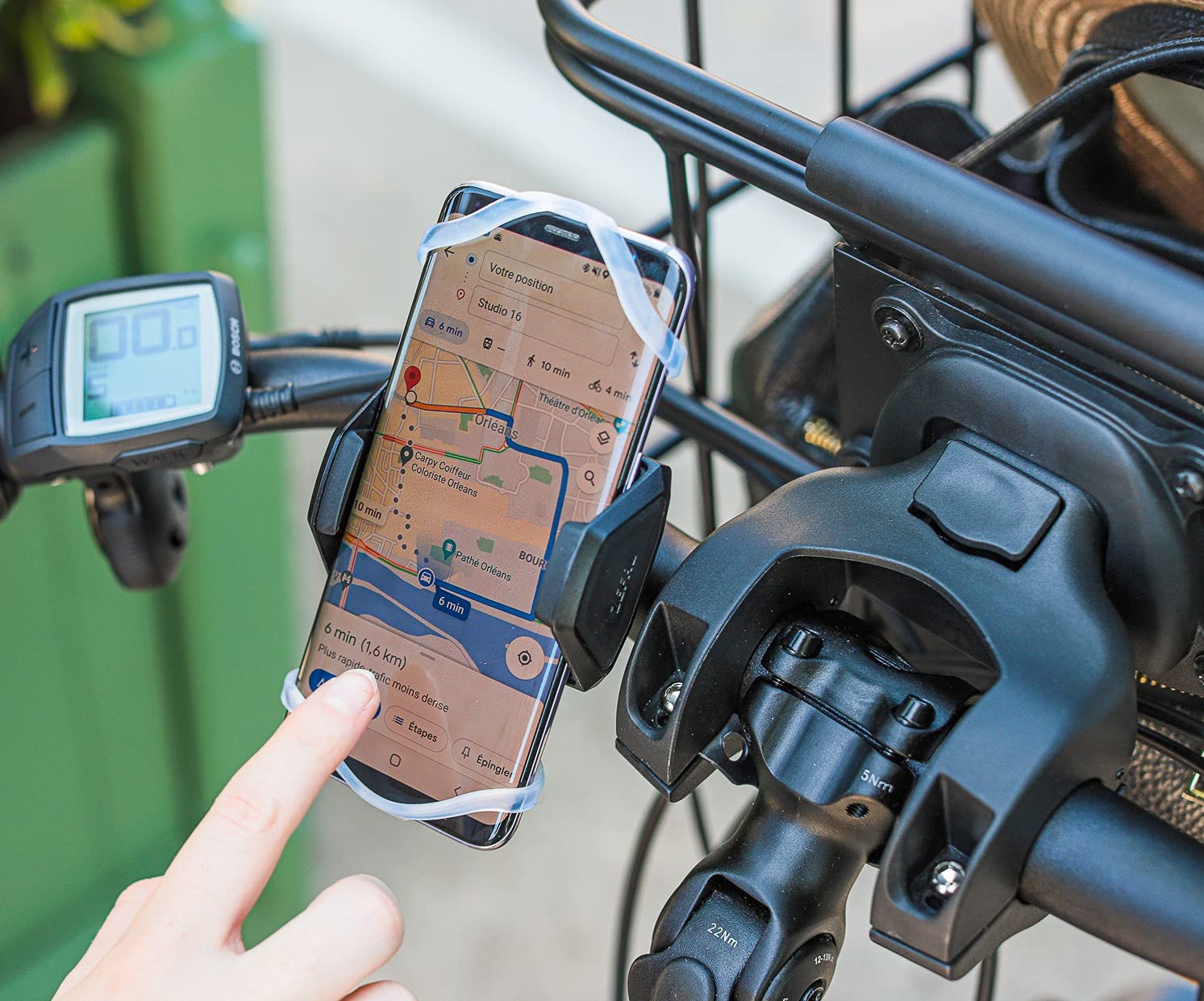 Zéfal Support Telephone Velo Universel - Universal Phone Holder -Support Téléphone Vélo Jusqu’à 6,5 Pouces-Tout Type de Smartphone Cyclisme, Noir 7179