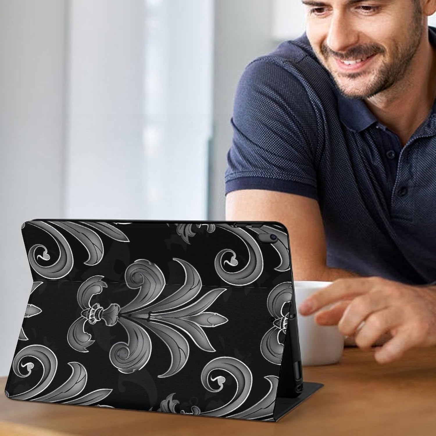 Black Grey Fleur De Lis Flowers Printed Case Trifold Stand Protective Cover Compatible with ipad Pro/ipad Air3(10.5in)