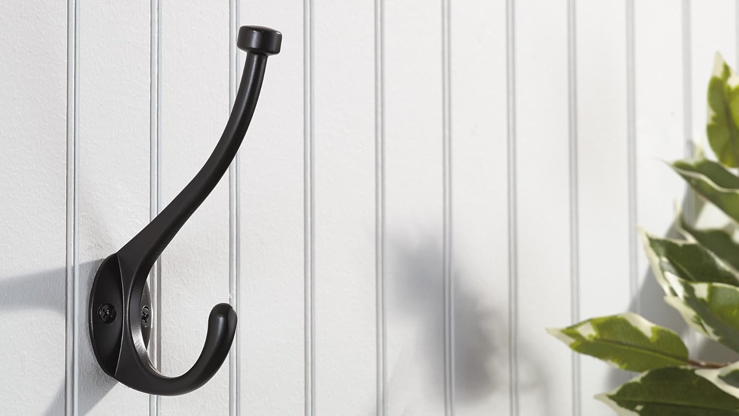 Richelieu Hardware RH026200900 Transitional Metal Hook, Matte Black