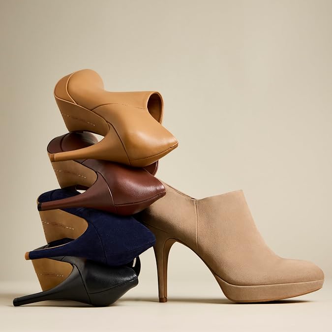 Vince Camuto Women's Footwear Women's ElvinAnkle Boot