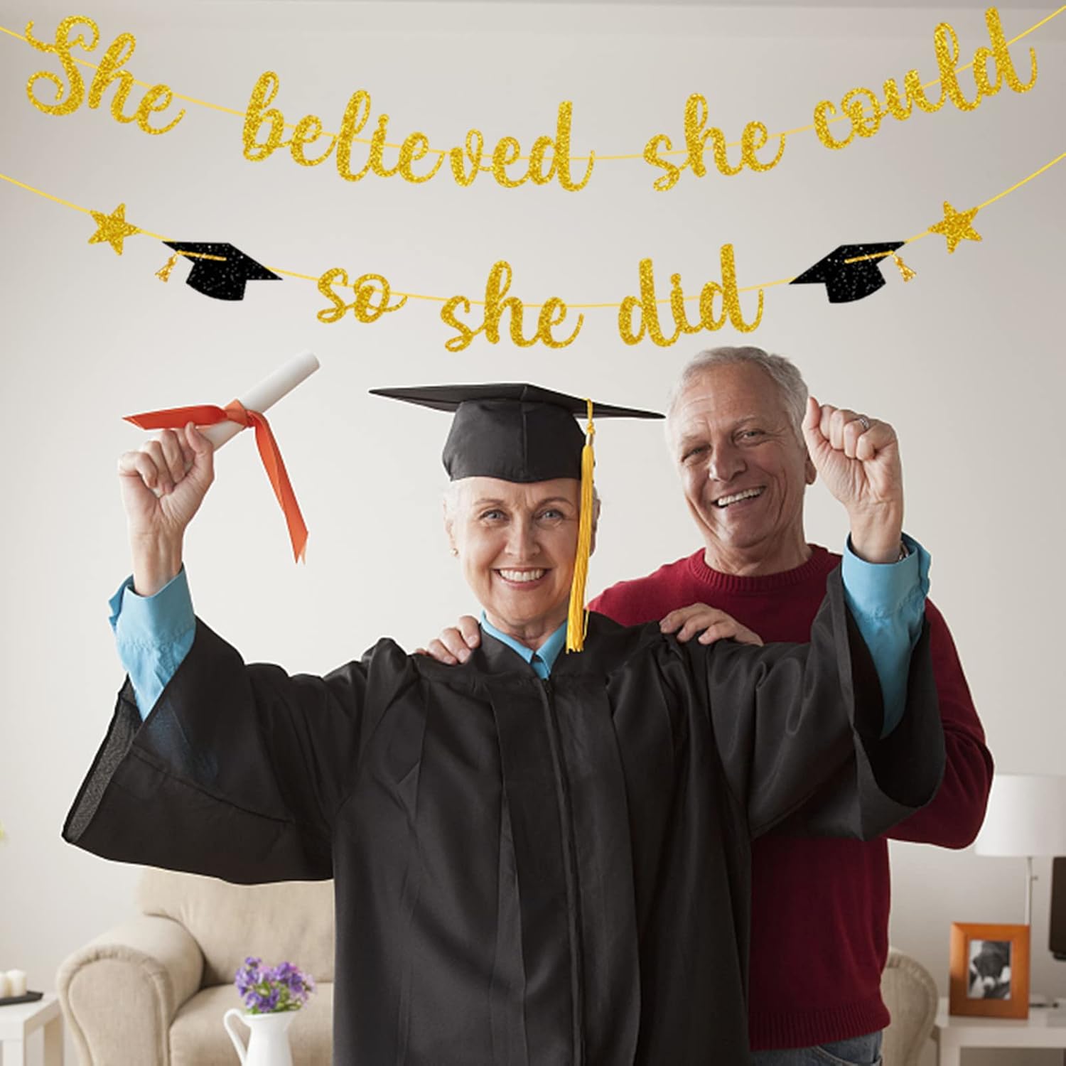2025 Graduation Banner, Glittery She Believed She Could So She Did Banner Garland Photo Props Banner for Party Home Classroom Decorations… (Gold)