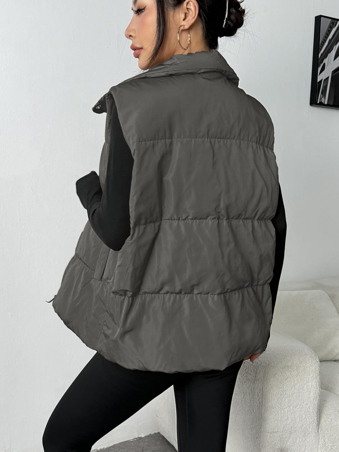 Zeagoo Women Puffer Vest Lightweight Stand Collar Sleeveless Winter Warm Zip Up Padded Outerwear Jackets with Pockets S-XXL