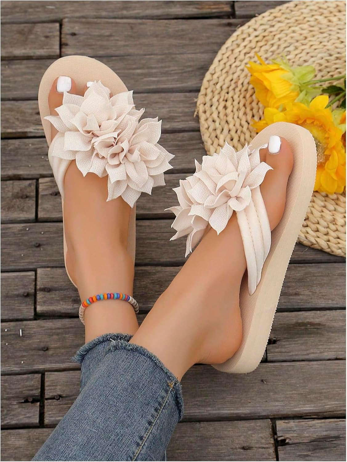 OYOANGLE Women's Flower Appliques Flip Flops Boho Open Toe Slip On Flat Sandals Beach Vacation Slippers - Image 2