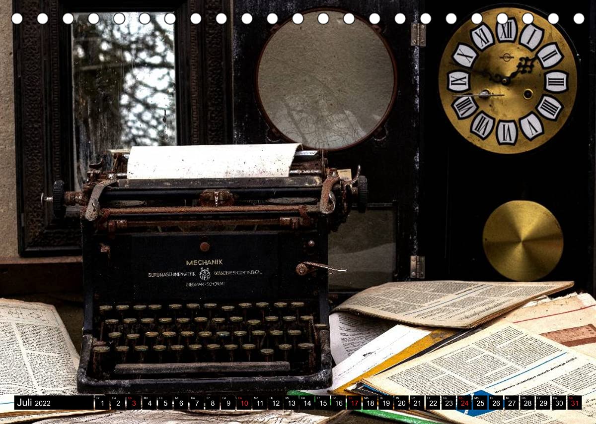 Antike Schreibmaschinen (Tischkalender 2022 DIN A5 quer): Nostalgische Bilder alter Schreibmaschinen erzählen die Geschichte der Schreibtechnik ... 14 Seiten ) (CALVENDO Hobbys)