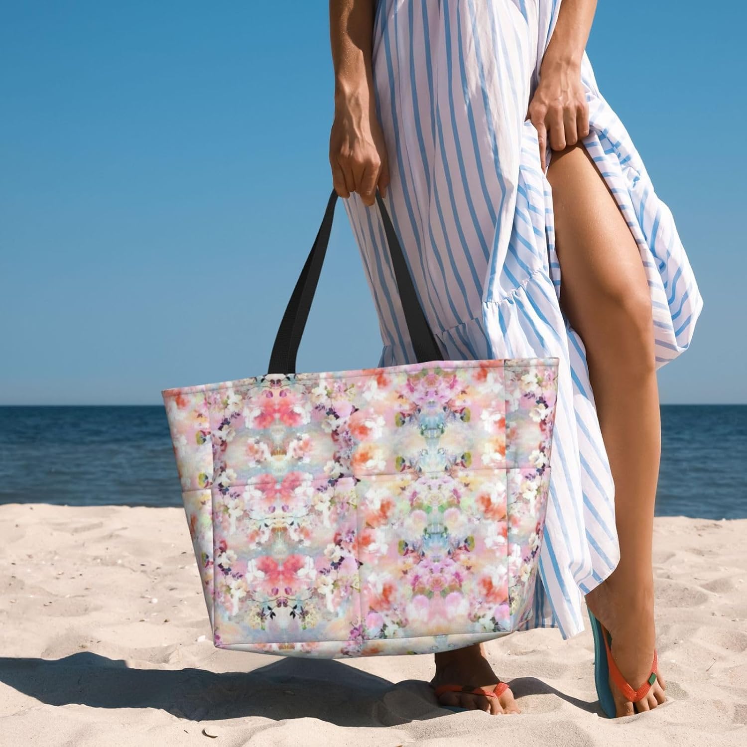 Beautiful pink flower Print Large Capacity Beach Travel Bags with Zipper and Pockets for Travel Vacation Fitness