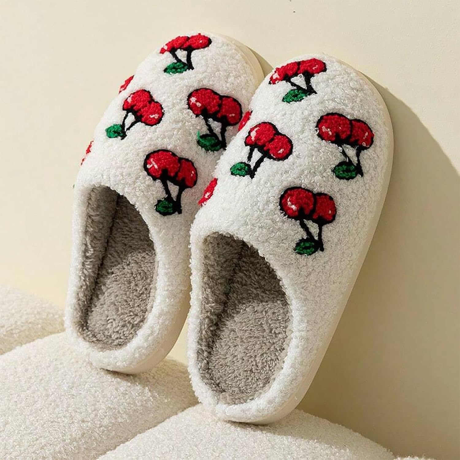 Women's Men's Cute Fuzzy Heart Slippers Memory Foam Fluffy Couple Slippers Cozy House Indoor Outdoor Shoes - Image 7
