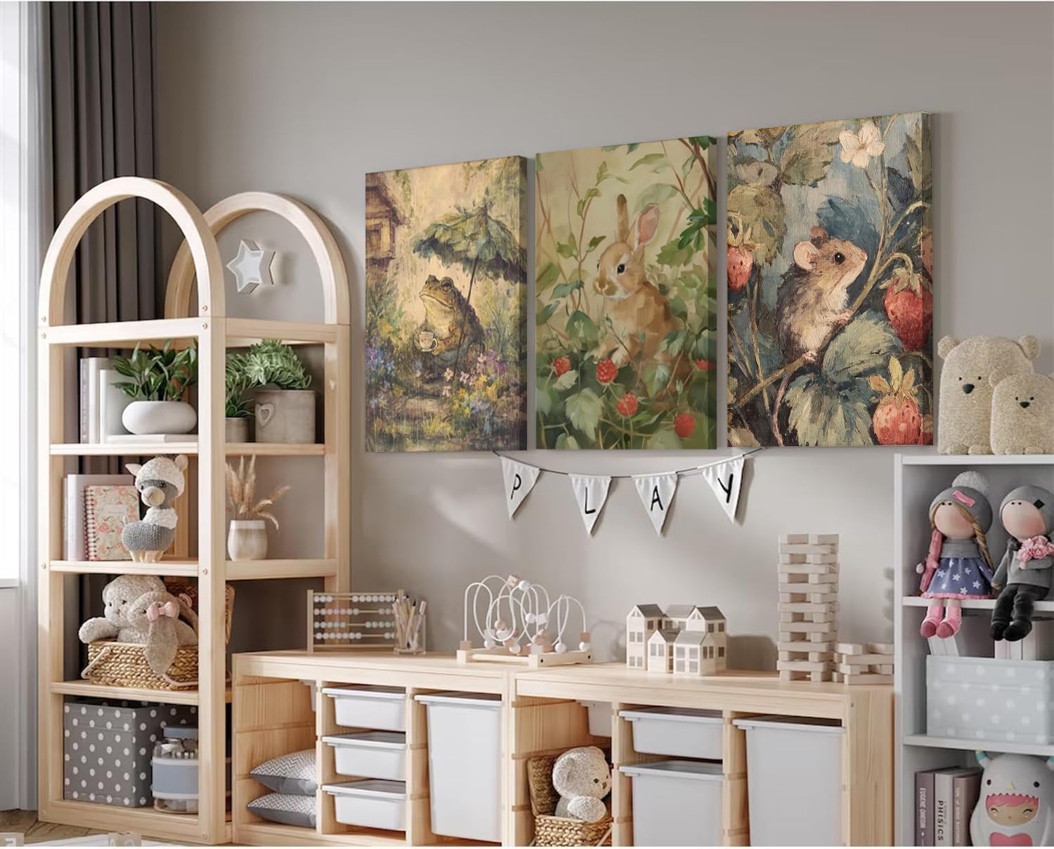 3pcs Woodland Nursery Wall Art Retro Wild Animals Painting Picture Wall Decor The Mouse and Rabbit Picking Raspberries Funny Frog With An Umbrella, Poster Print Artwork for Child Room Home Decoration