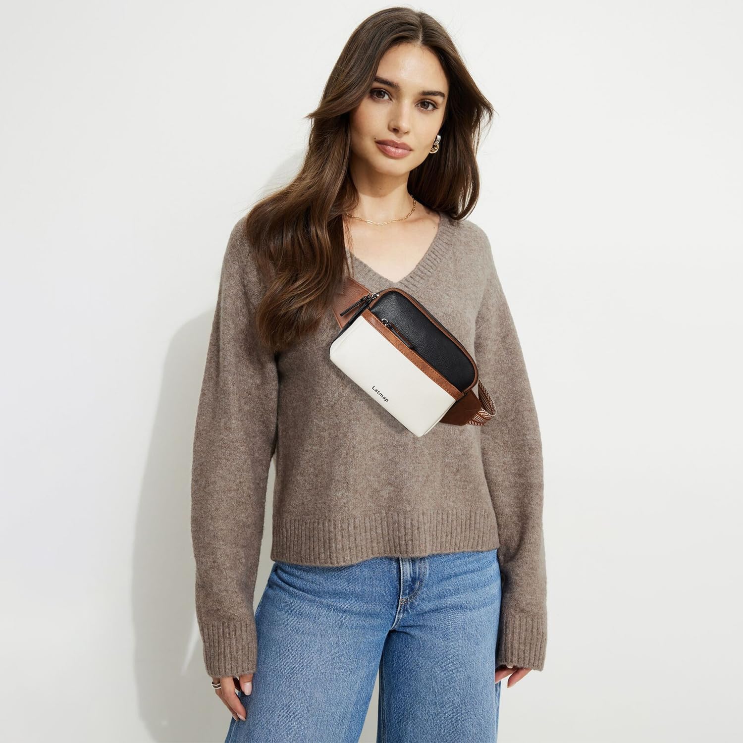 3L Fanny Packs Belt Bag for Women Small Everywhere Crossbody Bag Waist Packs Faux Leather Sling Chest Travel Purse - Image 3