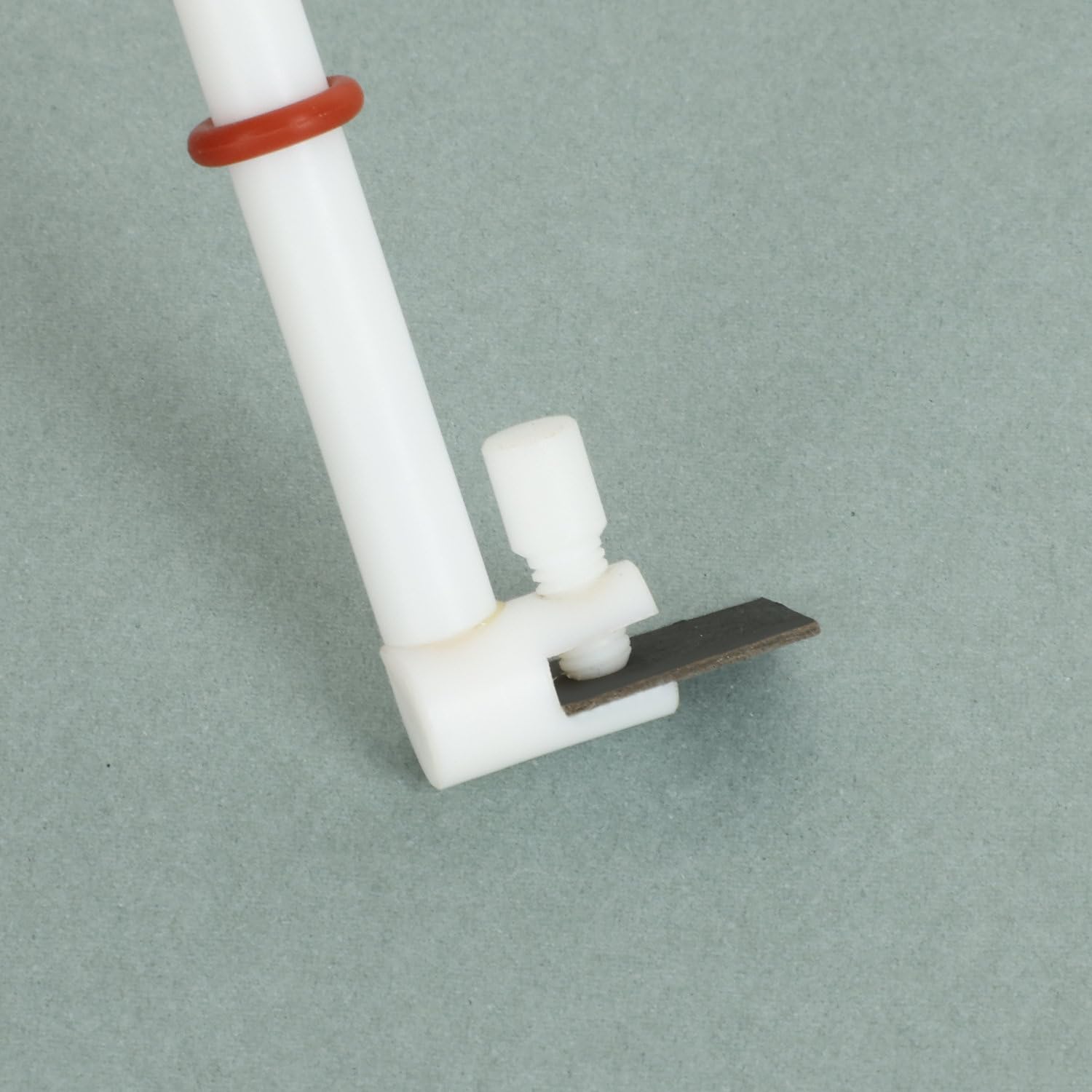 stonylab L-Shape Platinum Sheet Electrode Holder with 5x5x0.1mm Pt Conductive Substrate, 99.99% Purity, GDMS Tested, 0.1-2mm Clampable Thickness for Electrochemistry