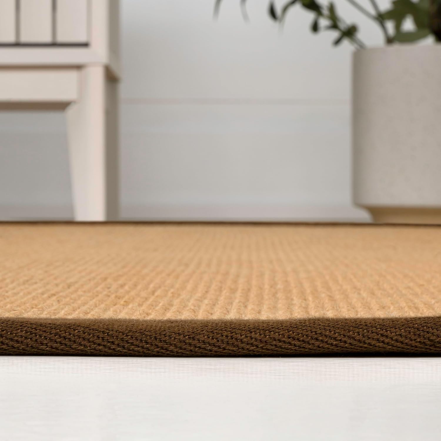 JONATHAN Y Border Jute Indoor Area Rug Natural/Brown 3X5 ft, Camden Farmhouse Cottage for Living Room, Bedroom, Kitchen, Office, Easy-Cleaning, High Traffic, Pet-Friendly, Non-Shedding KTN100B-3