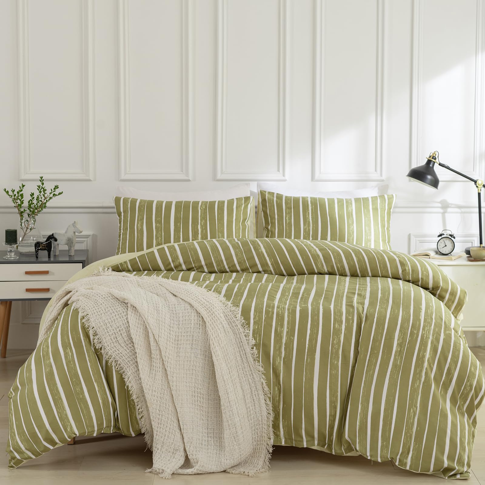 TTCM Double Duvet Set, White and Coffee Stripe Double Duvet Cover Set Soft Microfibre Polyester Bedding Set, 3 Pieces - Image 2