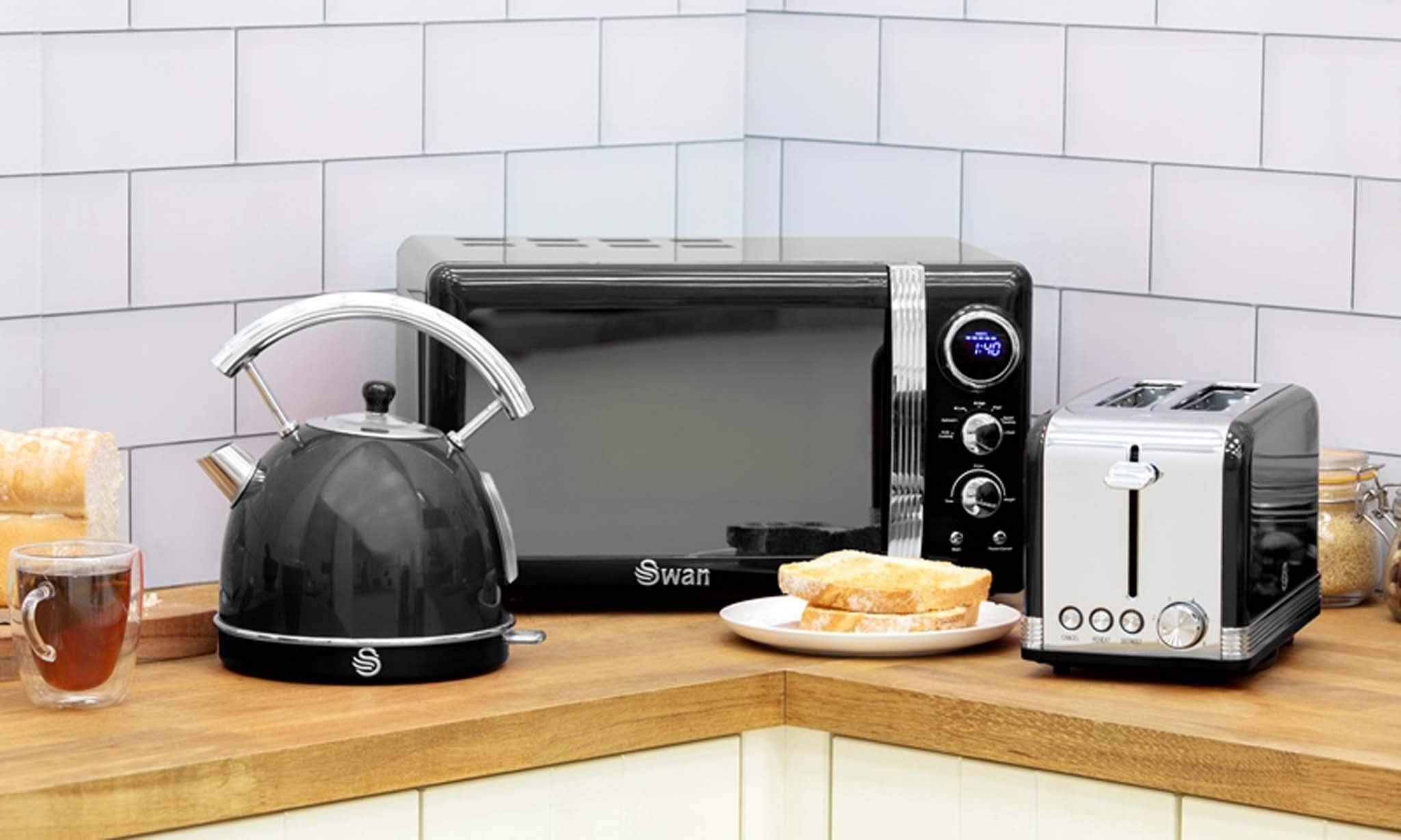 Swan, Retro Kitchen Bundle, 1.7L Dome Kettle, 2 Slice Toaster and 800W