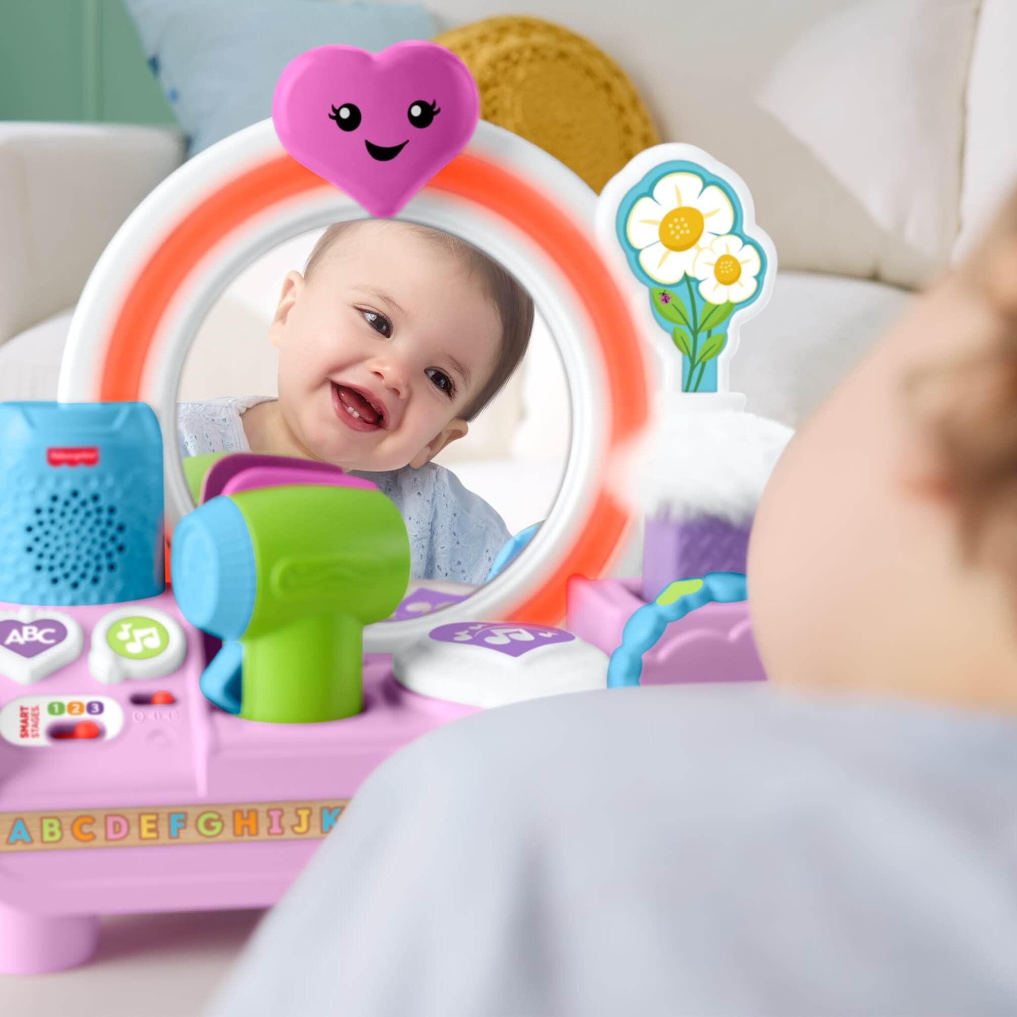 Fisher-Price Laugh & Learn Tocador de Aprendizaje Multilingüe | Inglés, francés, alemán, italiano, neerlandés, 4 accesorios, juguete musical educativo, para bebés de 1+ año