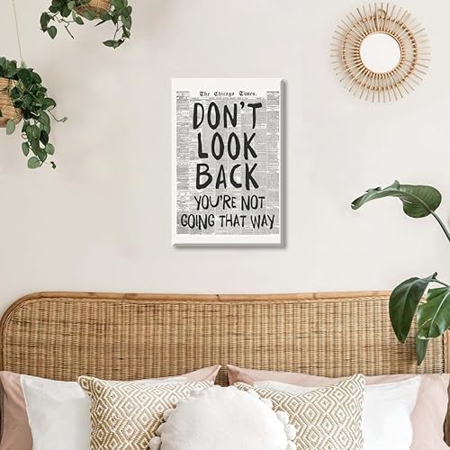 Miniatura 4 de Arte de pared de periódico retro en blanco y negro Dont Look Back Youre Not Going That Way Positive Canvas Print Modern Apartment Aesthetic Poster