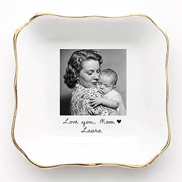 A Personalized Jewelry Dish Mom Can Use Every Day