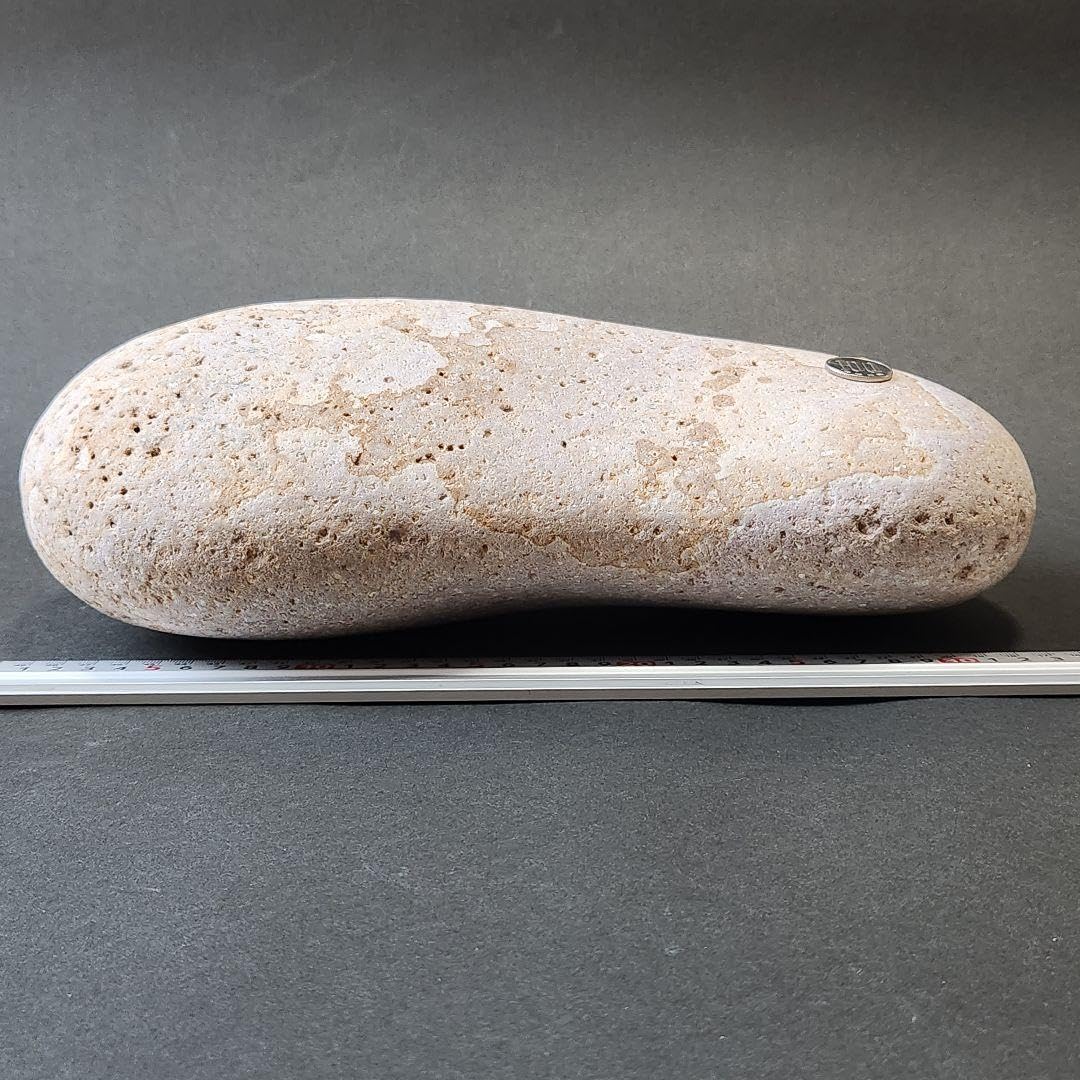 【糸魚川産】まくらみたいな姫川薬石　8145g 糸魚川産】まくらみたいな姫川薬石8145g