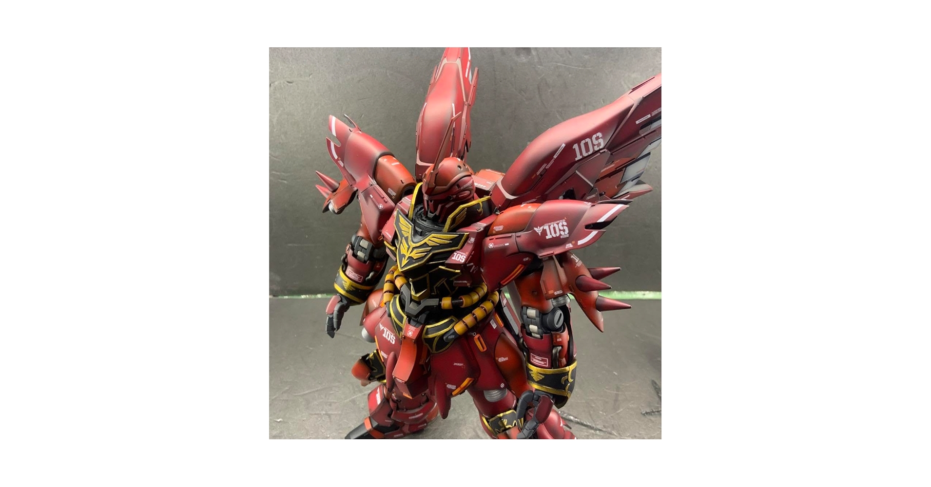 ガンプラ完成品　MGシナンジュ　微改造全塗装 hqdefault.jpg