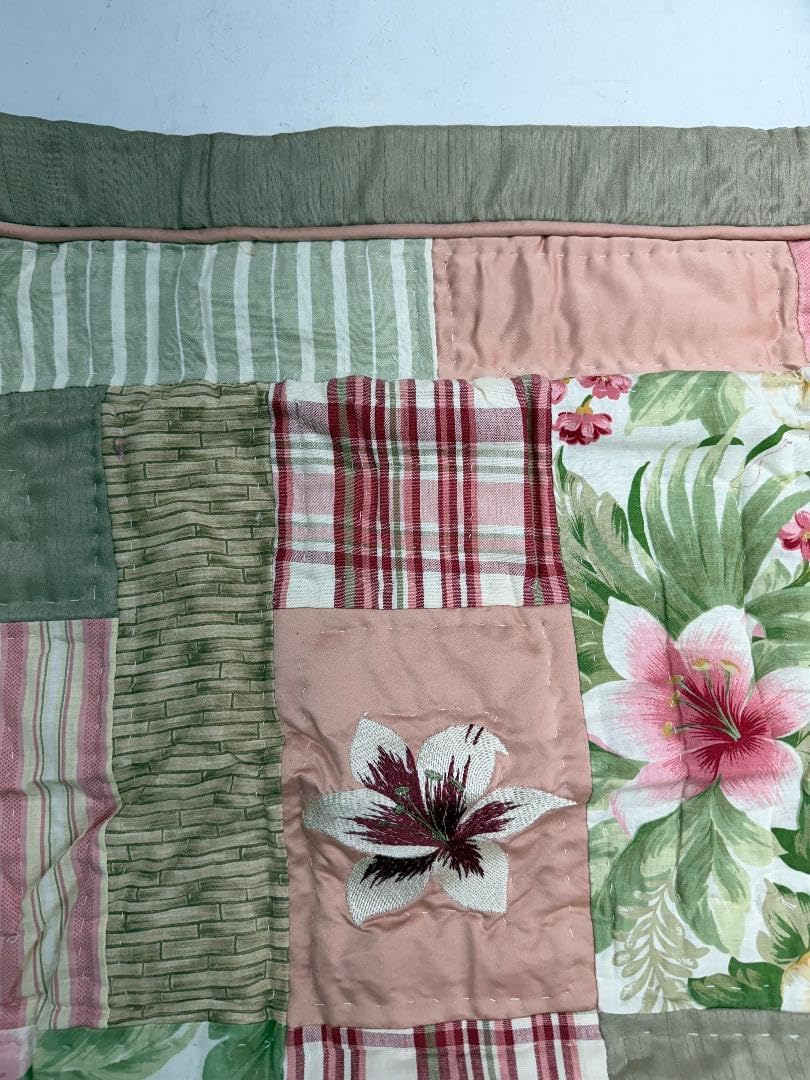 Van Wyck Domain Martinique Floral Quilted Patchwork Pillow Sham Standard 20"x26"