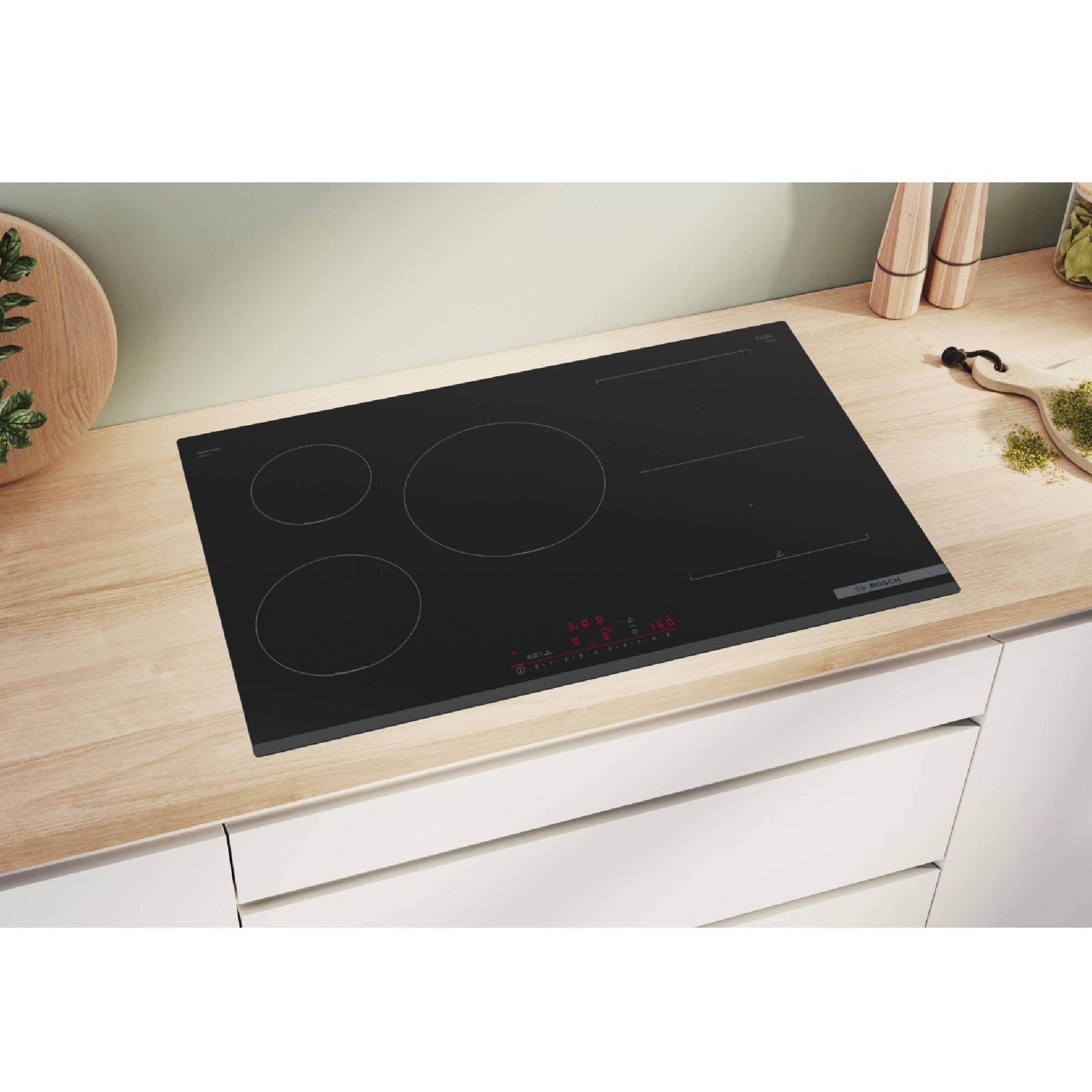 Bosch Série 6 Plaque induction 80 cm 5 feux Noir Sans cadre