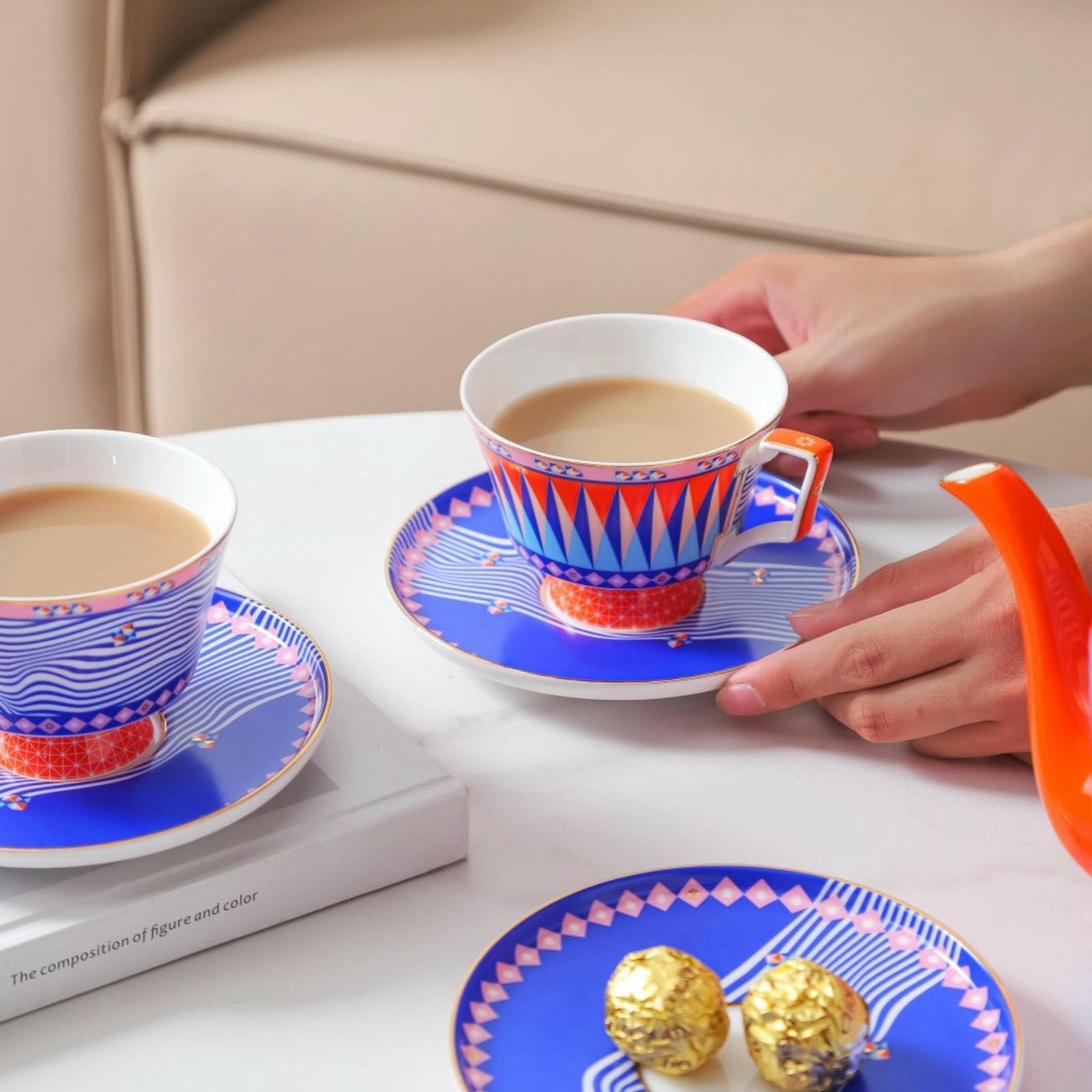 Taza de café de porcelana china creativa y personalizada, taza y platillo de cerámica para té de la tarde en casa, 1 olla, 4 tazas, 4 platillos, 4 cucharas, Knight Voyage, juego de caja