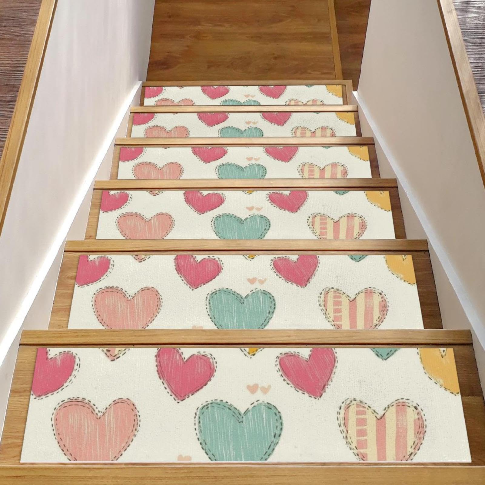 Evite resbalones en escaleras peldaños de madera alfombras antideslizantes perros y niños