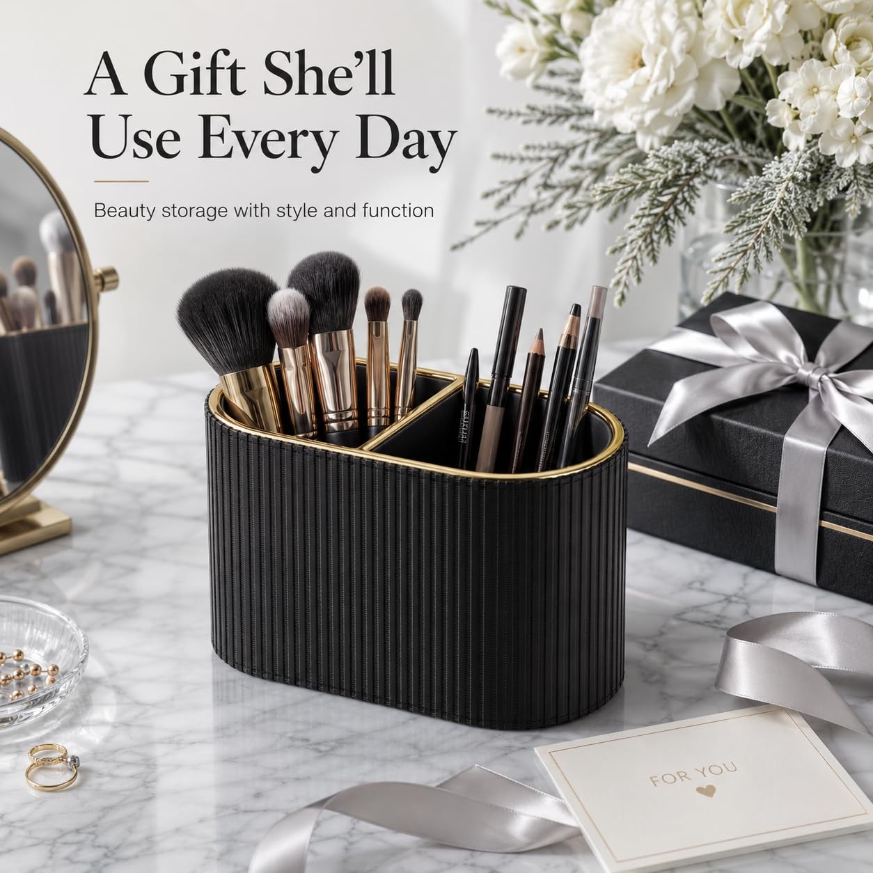 GORESE Organizer per Pennelli da Trucco,Porta Pennelli Make Up Organizzatore di Cosmetici in Pelle Organizer per Trucchi con 2 Scomparti Organizzatore Scrivania per Comò,Bagno,Camera da Letto(Nero)