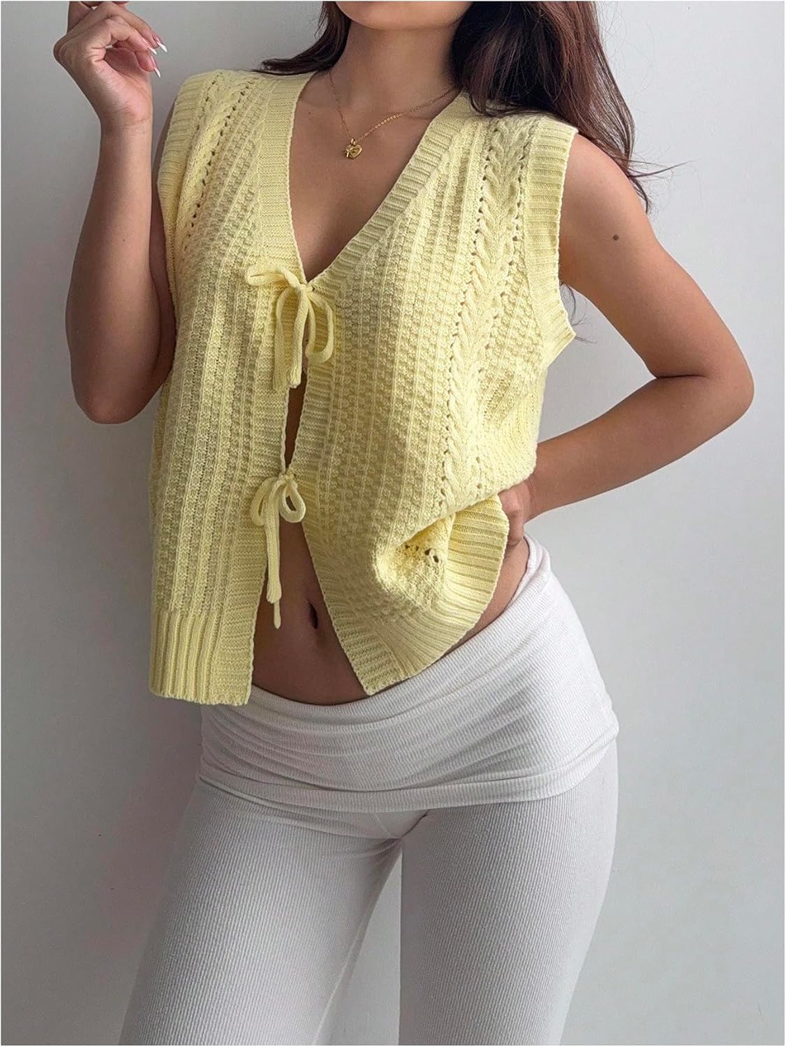 Milumia Women's Tie Front Top Y2k Cut Out V Neck Sleeveless Knitted Going Out Vest