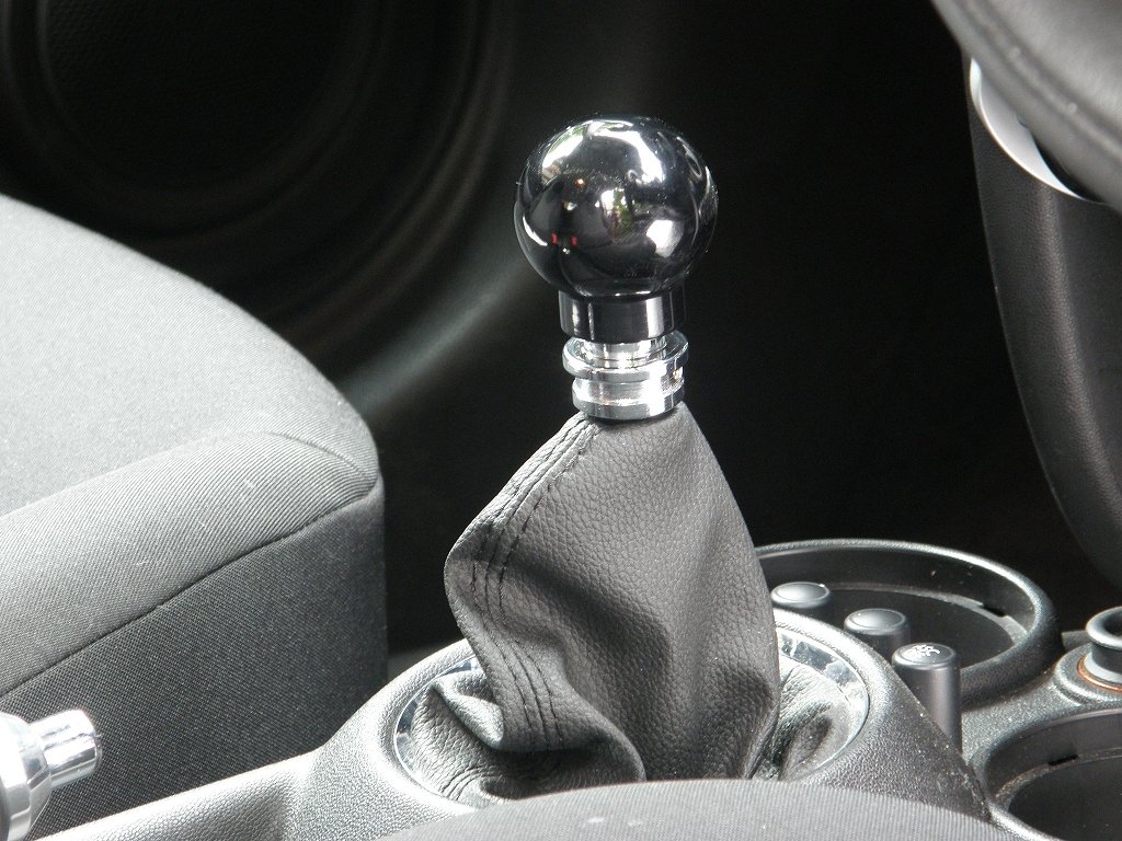 BMW 木製 シフトノブ 約70mm  多分2002用だと思います。 BMW 木製 シフトノブ 約70mm 多分2002用だと思います。 BMW 木製